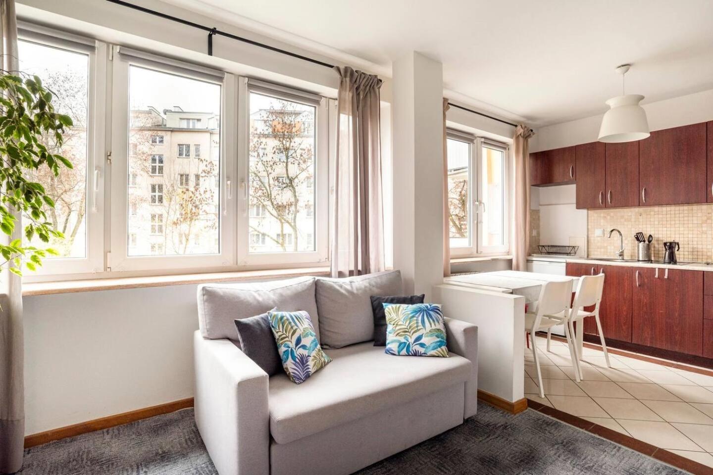 Przytulny I Cichy Apartament Blisko Centrum Warsaw Exterior photo